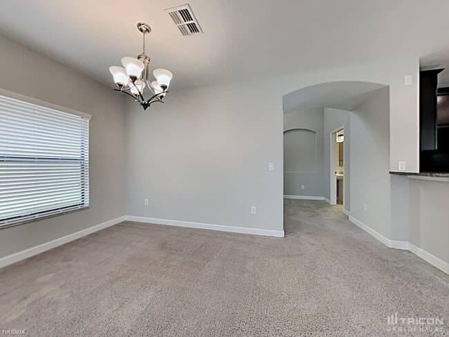 Building Photo - 1817 Hawks View Dr
