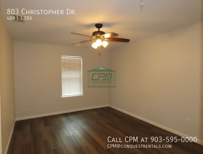 Building Photo - 803 Christopher St