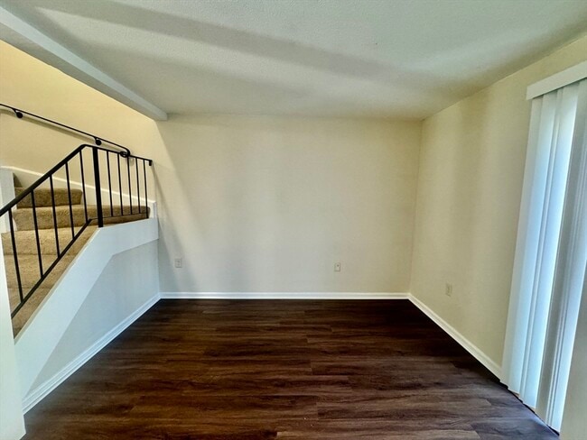 Building Photo - 13 Beal's Cove Rd