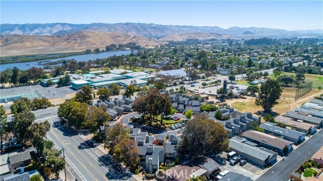 Building Photo - 1445 Prefumo Canyon Rd