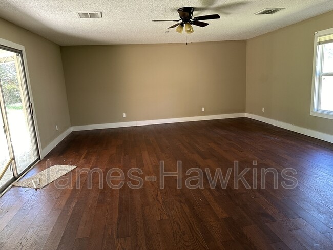 Building Photo - 4524 Narrow Lane Rd