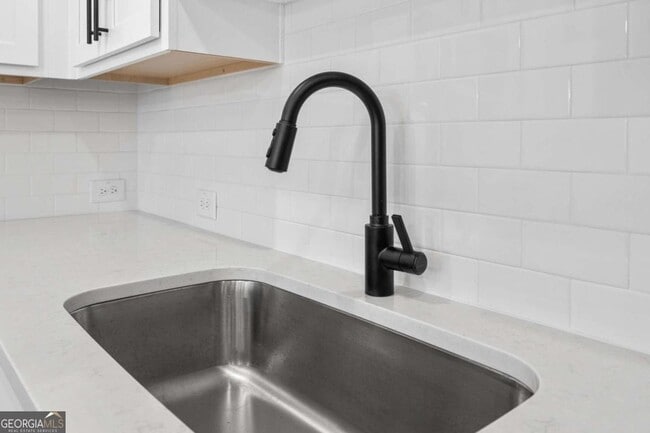 Building Photo - 1637 Winpost Ln NW