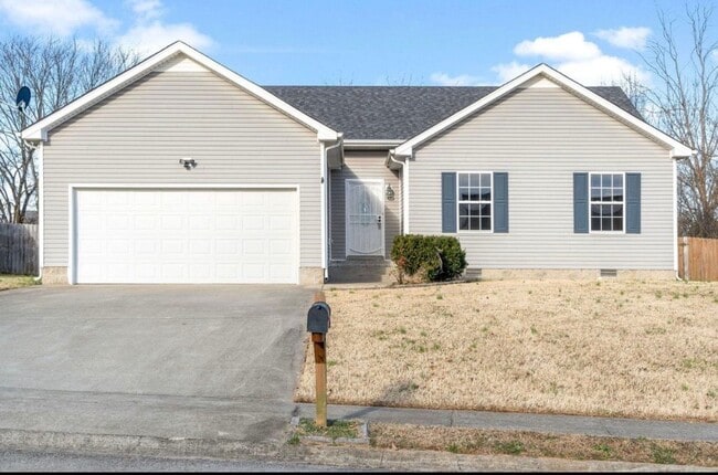Building Photo - 1390 Whitt Ln