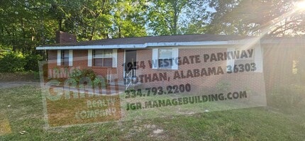 Building Photo - 306 Mustang Dr