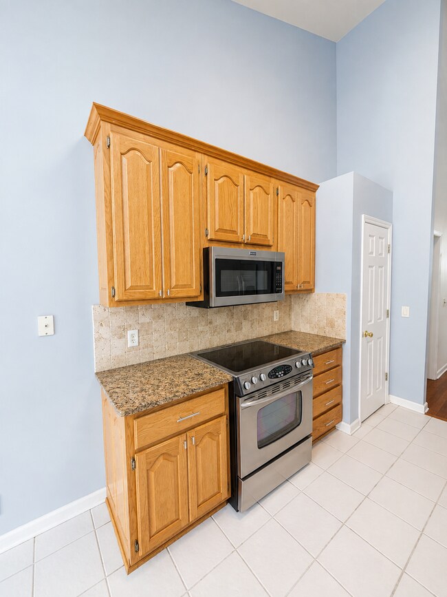 Building Photo - 655 Bristol Hammock Cir