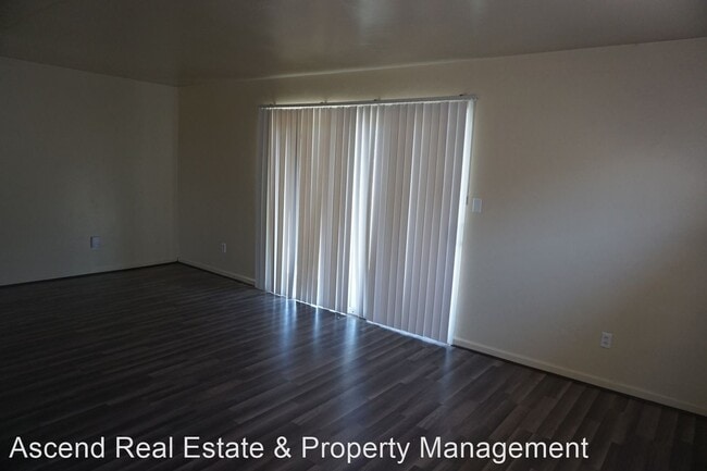 Building Photo - 3 br, 1.5 bath House - 1912 Lacey Street