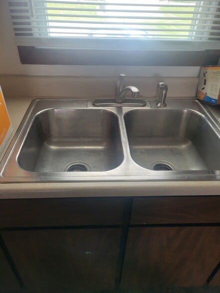 New faucet - 645 Pasadena Ave