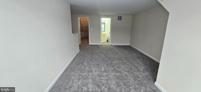 Building Photo - 3822 Swift Run Dr