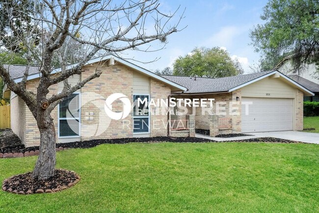 Building Photo - 9501 Chelmsford Dr