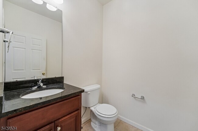 Building Photo - 26 DeCroce Ct