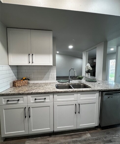 Building Photo - 2505 Clearwood Dr