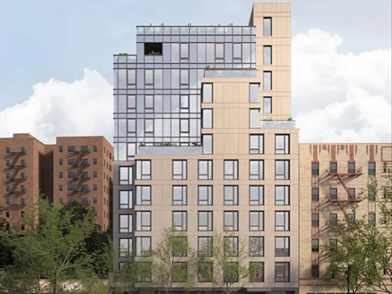 Building Photo - 5055 Broadway