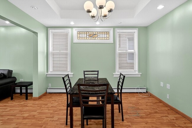 Building Photo - 281 Fulton Ave