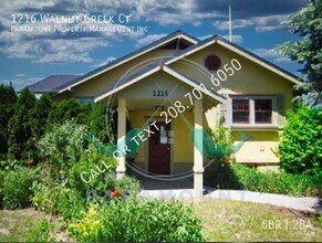 Building Photo - Historic Era Nampa Home, Dog Friendly