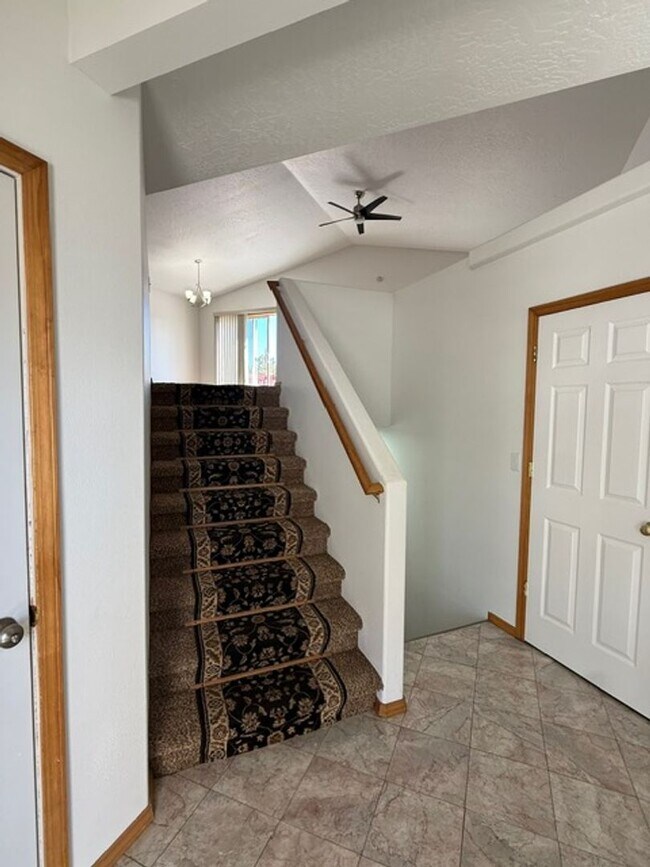 Building Photo - Spacious 4 Bed, 3 Bath Home in Cheney, WA