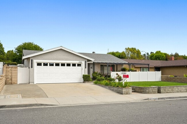 Building Photo - 27480 Cherry Creek Dr