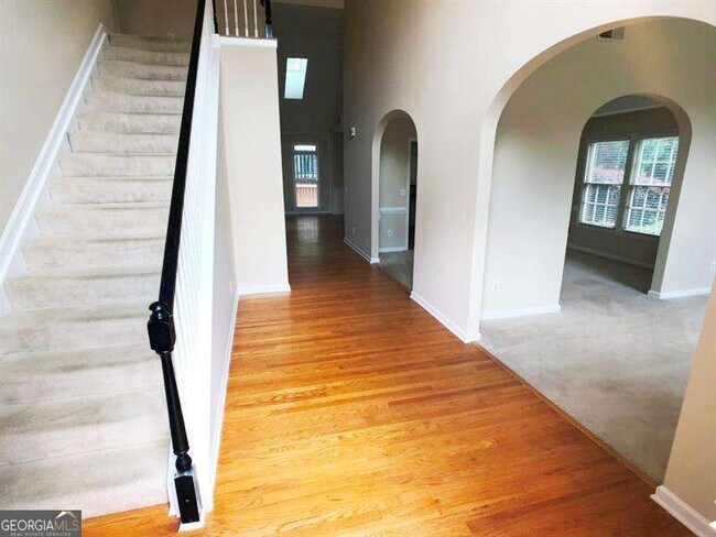 Building Photo - 377 Fairbrook Cir
