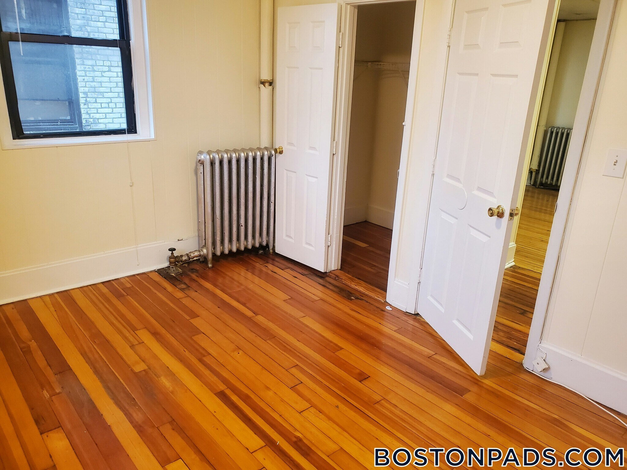 Building Photo - 437 Cambridge St