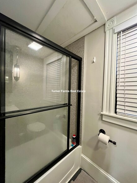 Building Photo - 1520 Tremont St