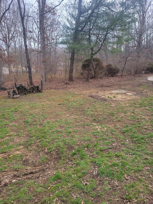 Building Photo - 71 Fox Den Ln