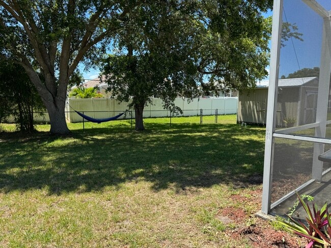 Building Photo - 1489 Whitmore St