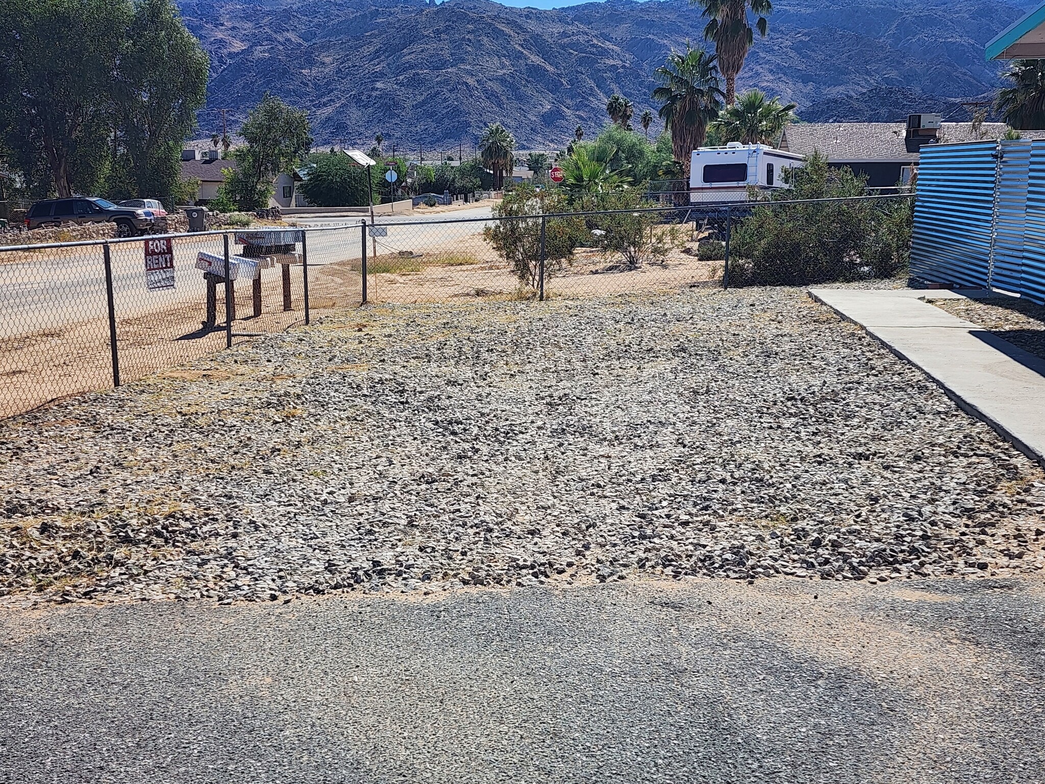 Front Yard/Parking - 6060 Abronia Ave