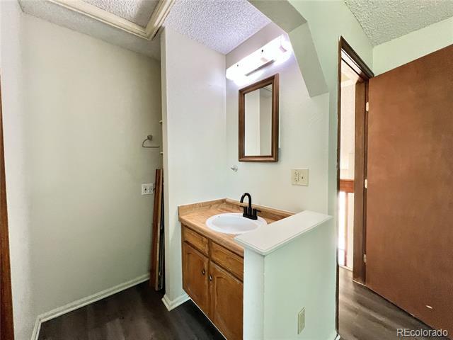 Building Photo - 9393 W Wagon Trail Cir