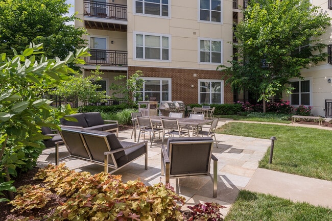 The Victor Stonebridge apartments — community photo - The Victor Stonebridge