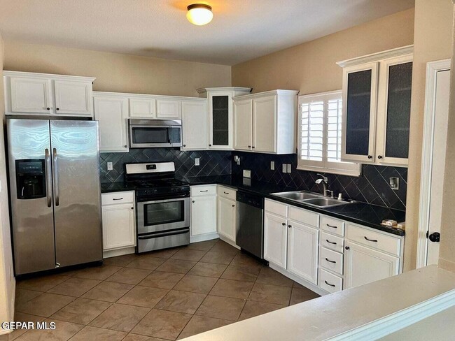 Building Photo - 12733 Destiny Ave