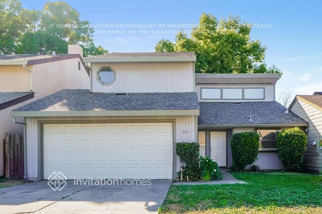 Building Photo - 135 Saginaw Cir