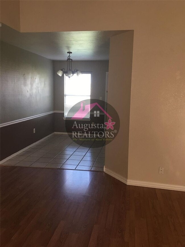 Building Photo - Spacious home in the Wylie district!