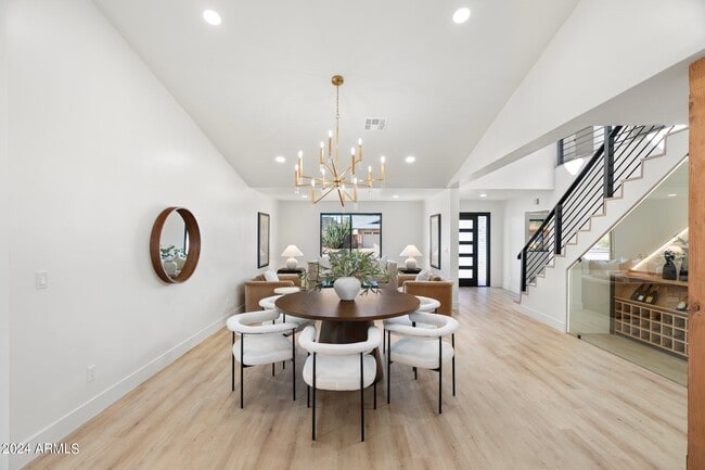 Building Photo - 1643 W Griswold Rd