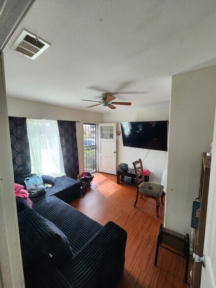 Building Photo - 790 24th St