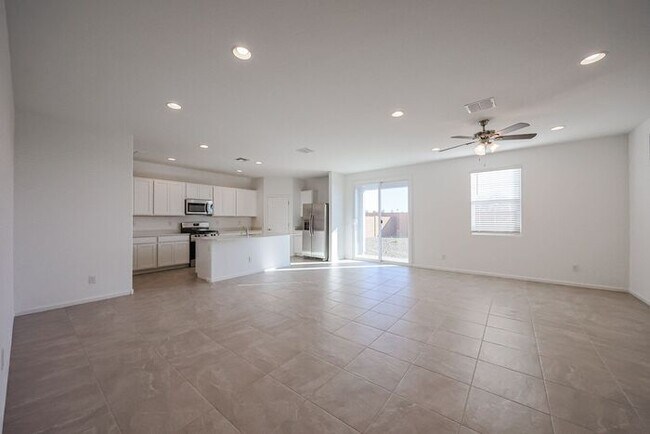 Building Photo - Brand New 5 Bedroom 2.5 Bath Home!