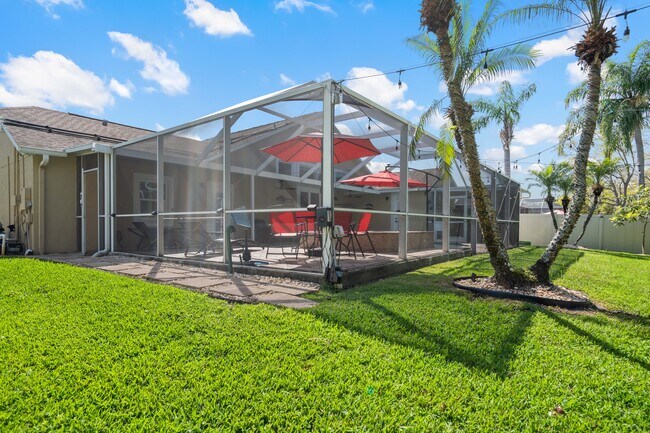 Building Photo - 9905 Woodbay Dr