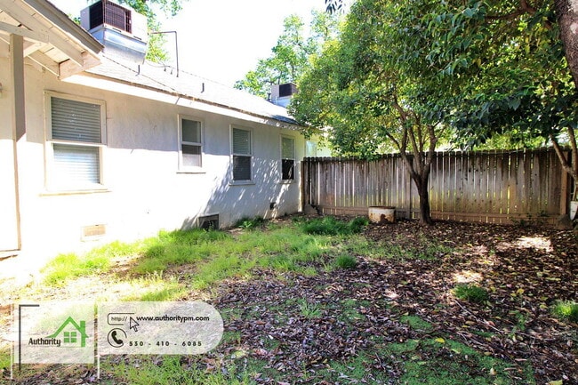 Building Photo - 3010 Church St