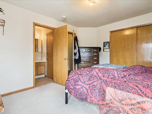 Building Photo - Great Home in Fort Collins