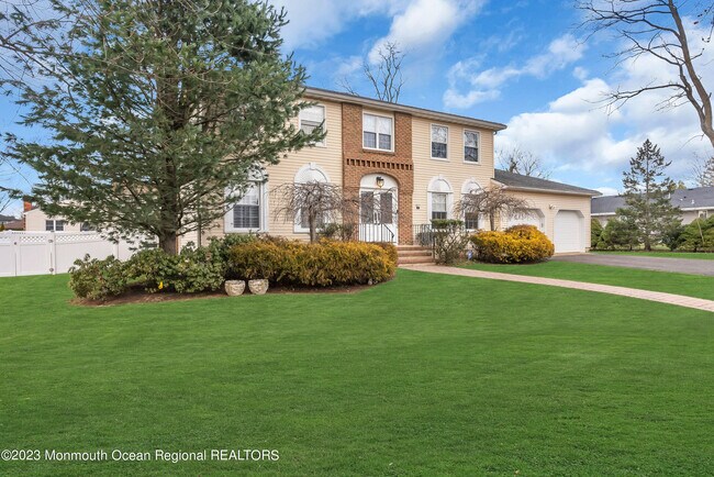 Building Photo - 65 Fulton Ave