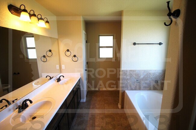 Building Photo - 3705 Appalachian Trl