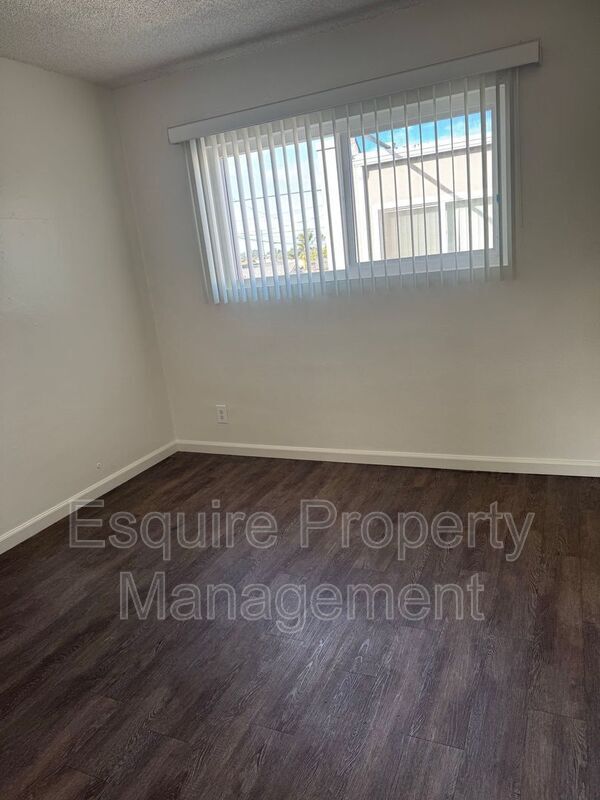 Building Photo - 710 W Channel Islands Blvd