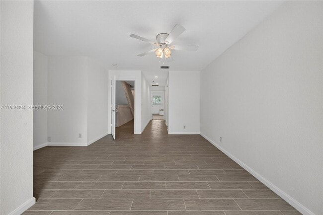 Building Photo - 4645 SW 75th Way