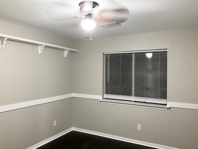 Building Photo - 43 N Merryweather Cir