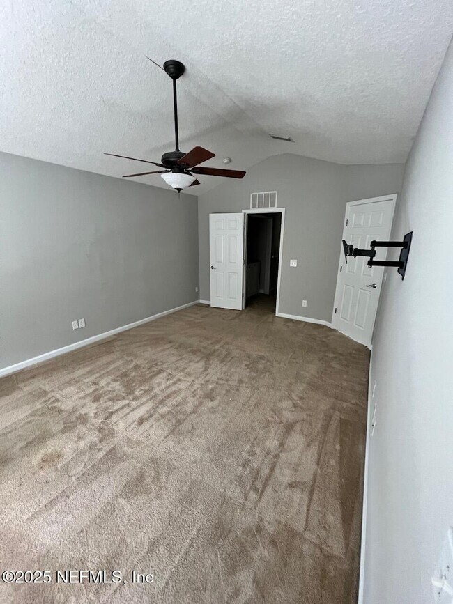 Building Photo - 3738 Windmaker Way