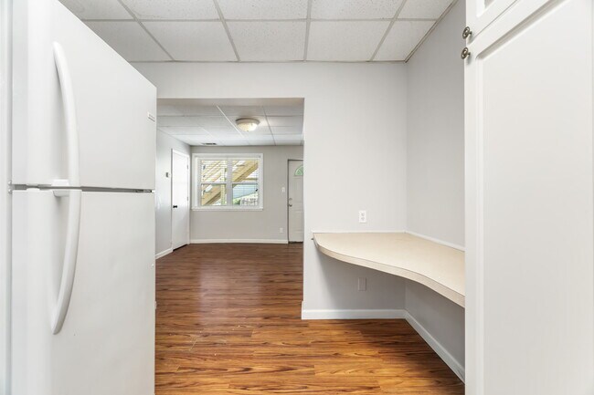 Building Photo - 2751 Jersey Ave