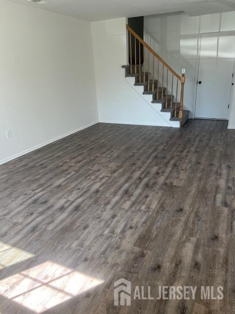 Building Photo - 808 Dutchess Ln