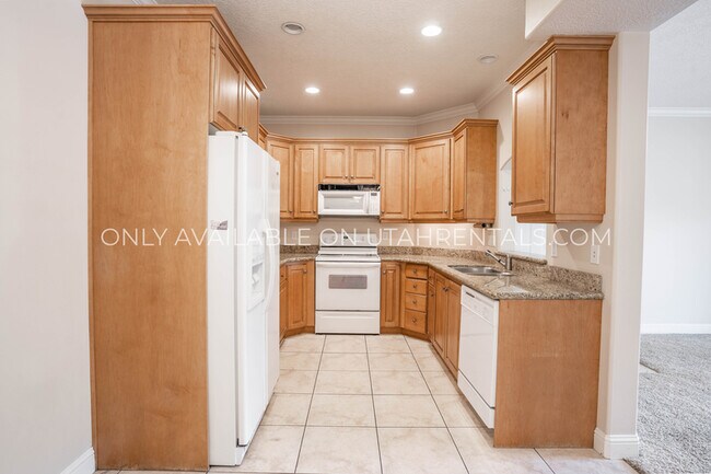 Building Photo - 181 N 1200 W