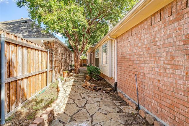 Building Photo - 8113 Springmoss Dr