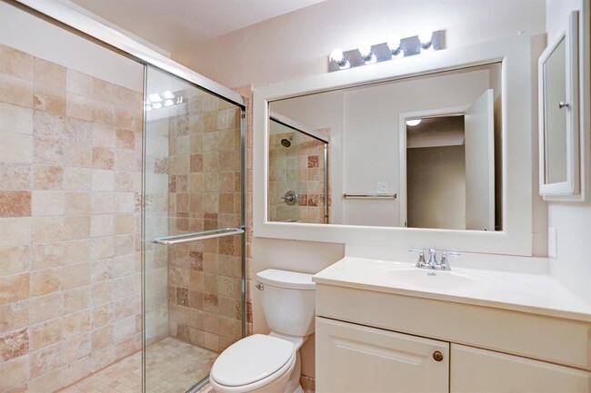 Building Photo - 2445 Settler's Way
