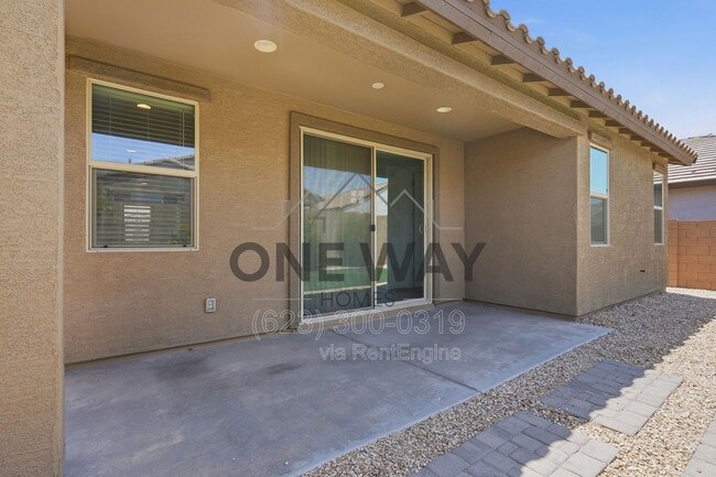 Building Photo - 2962 E Mohave Ln