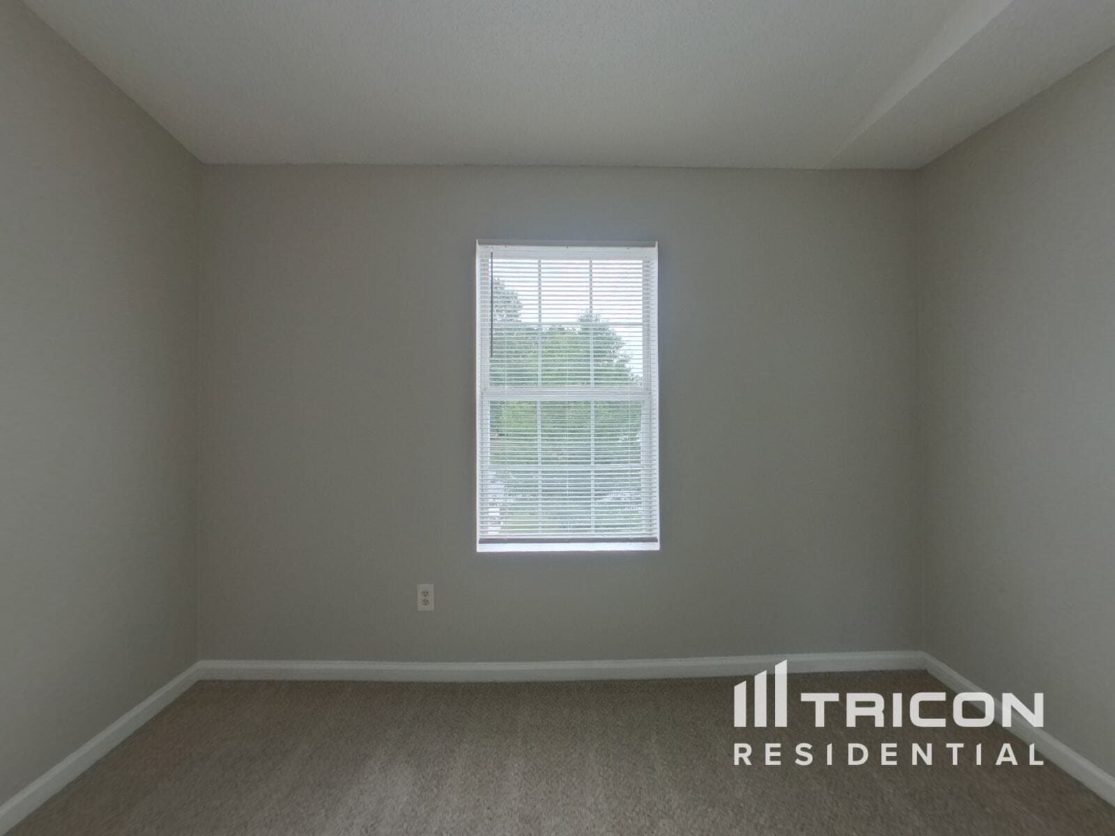 Building Photo - 7089 Merrywood Dr